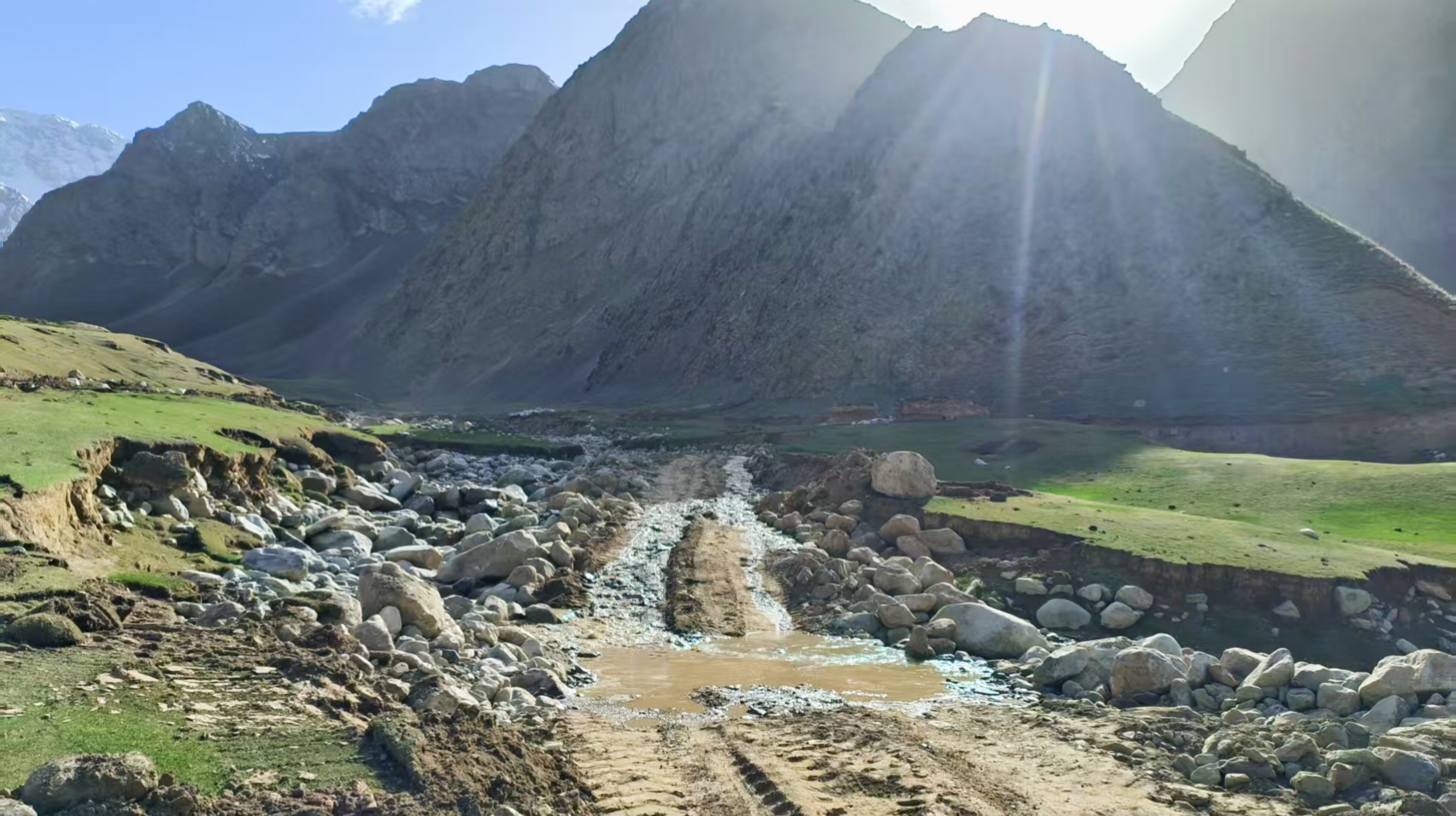 倍杰特成功競得新疆阿克陶縣大型多金屬礦探礦權(quán)，拓展西昆侖資源版圖